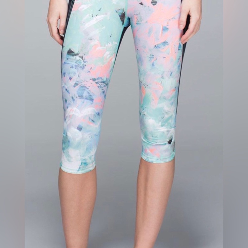 🩶Lululemon Run: Top Speed Crop *Full-On Luxtreme
